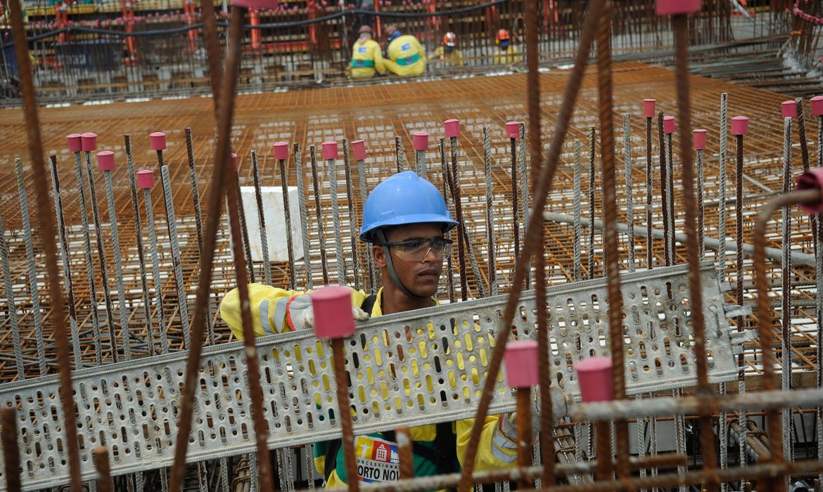 Inflação da construção cai para 0,23% em julho