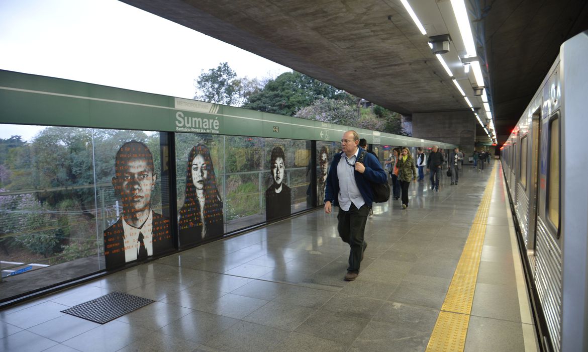 Entidades fazem plebiscito contra privatização da Sabesp, CPTM e Metrô