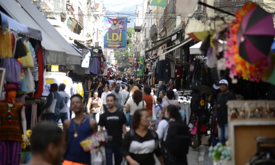 Nenhum país garante oportunidades de trabalho com igualdade de gênero