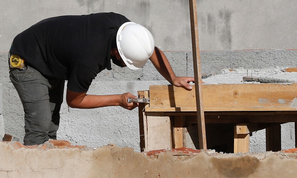 Prazo de adesão a programa de obras na saúde termina nesta semana