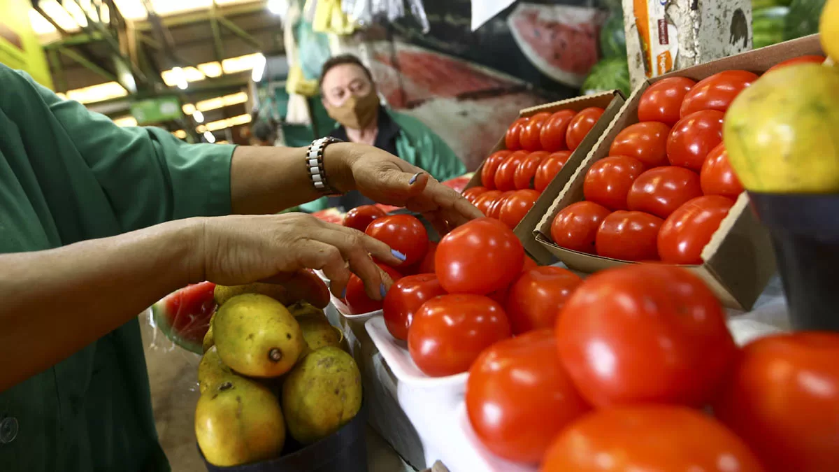 Prévia da inflação, IPCA-15 desacelera para 0,36% em março