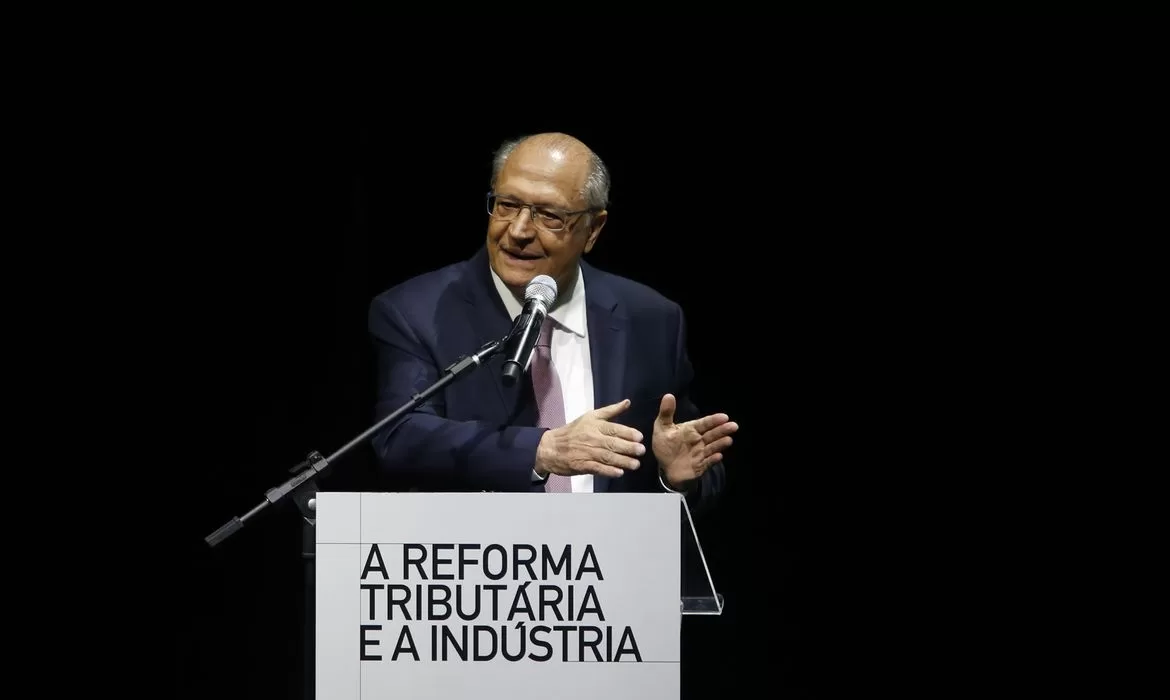 Alckmin se diz entusiasta da reforma tributária e aponta benefícios